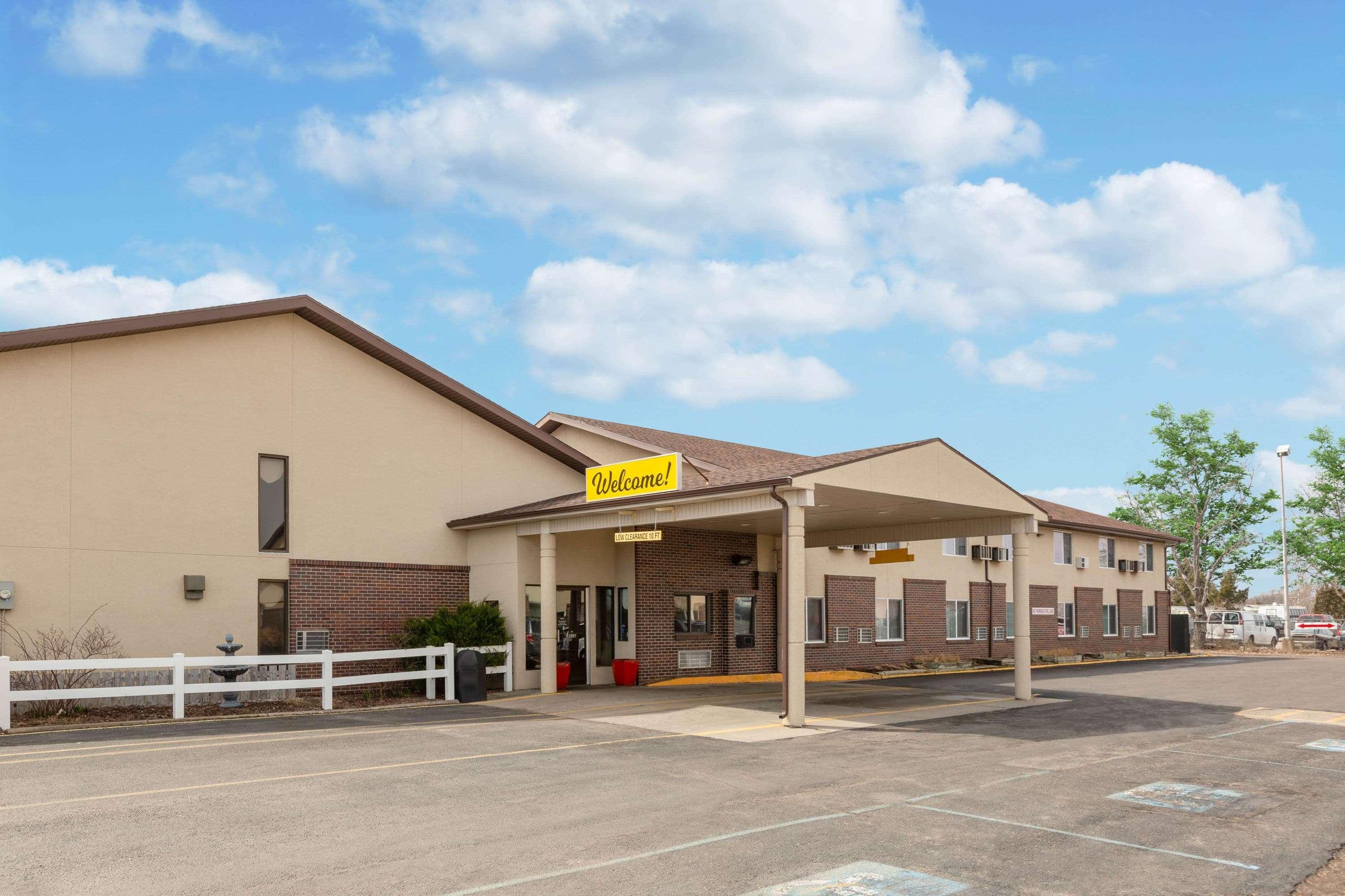 ซูเปอร์ 8 บาย วินด์แฮม นอร์ท แพลตต์ Motel นอร์ทแพลตต์ ภายนอก รูปภาพ